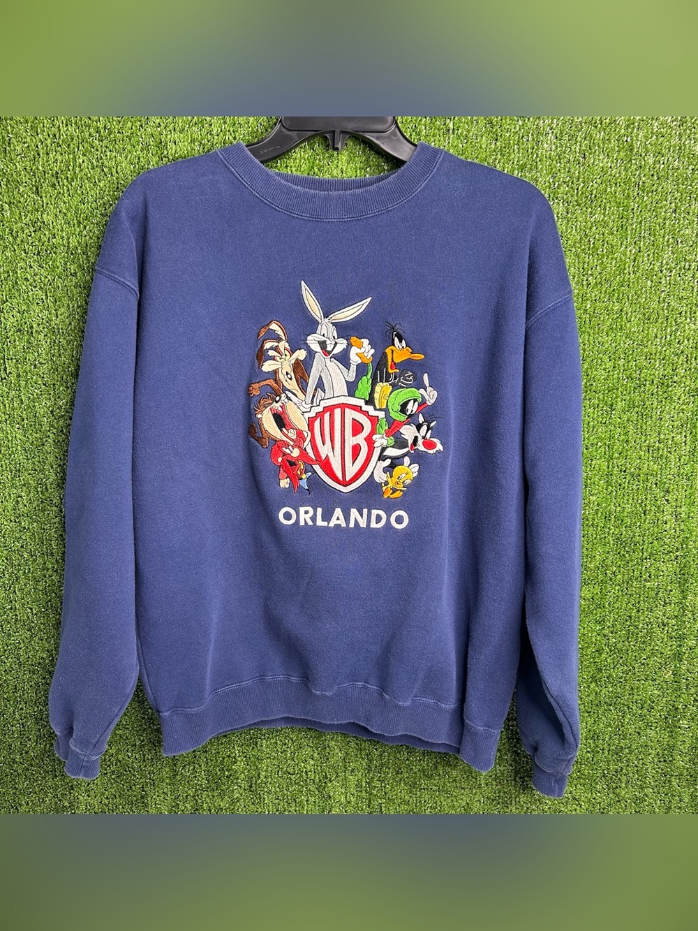 Vintage Warner Bros Orlando Looney Tunes Embroidered Sweater Men’s Size S A15